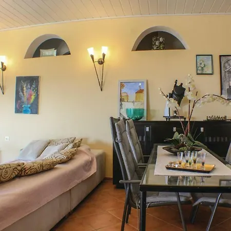 Five-bedroom Holiday In Kyllini * Kastro-Kyllini