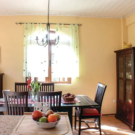 Five-bedroom Holiday In Kyllini Casa de Férias *
