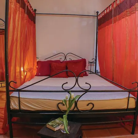 Five-bedroom Holiday In Kyllini Casa de Férias Kastro-Kyllini